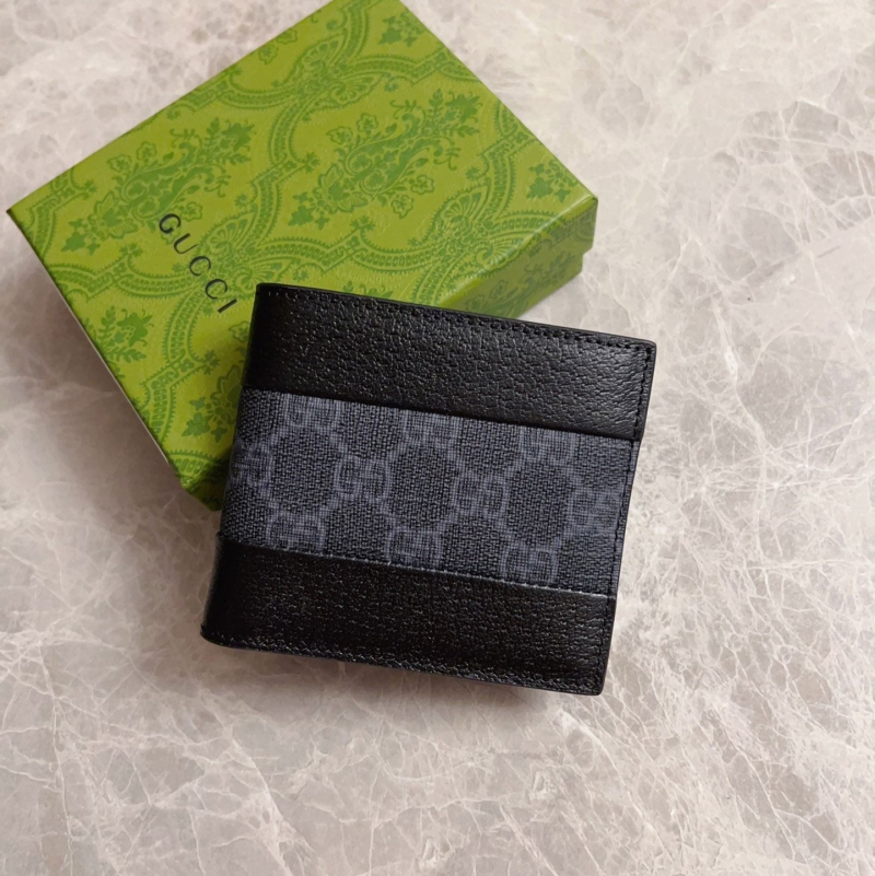 G*u*i wallets & purse